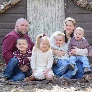 Meet your Posher, Carrie